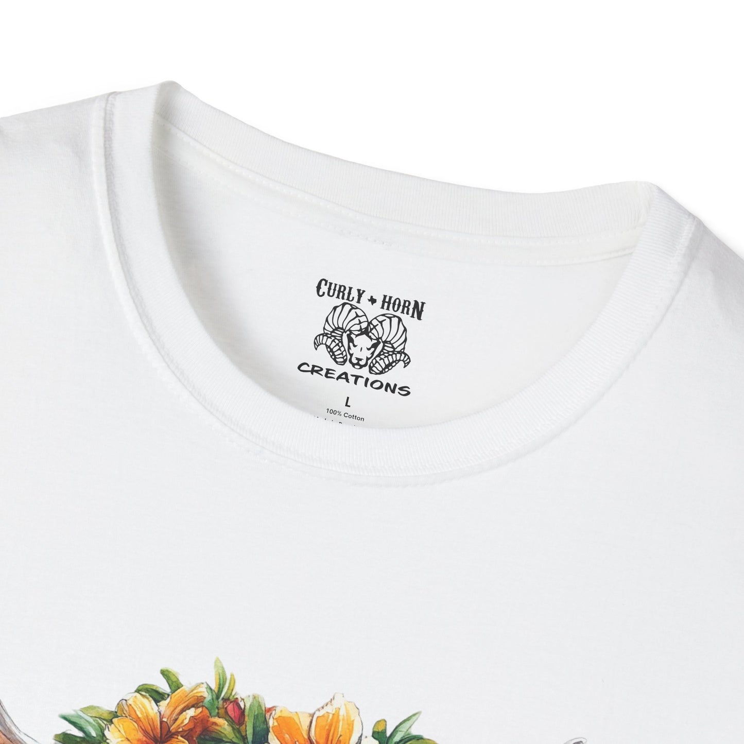 Tropical Cow T-Shirt, Summer Vibe Tee, Fun Graphic Shirt, Unisex Casual Wear, Perfect for Beach Parties, Gift for Cow Lovers