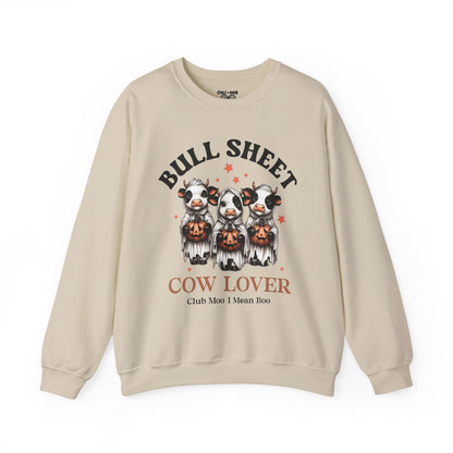 Funny Cow Lover Sweatshirt, Unisex Crewneck, Gift for Farmers, Perfect for Birthdays, Thanksgiving, Animal Lovers