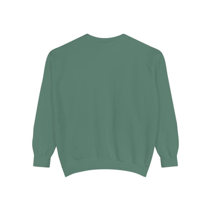 Funny Sweatshirt with Horror Movie Theme, Unisex Garment-Dyed Top, Perfect for Halloween, Gift for Movie Lovers, Cozy Casual Wear, [...]