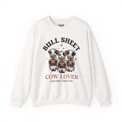 Funny Cow Lover Sweatshirt, Unisex Crewneck, Gift for Farmers, Perfect for Birthdays, Thanksgiving, Animal Lovers