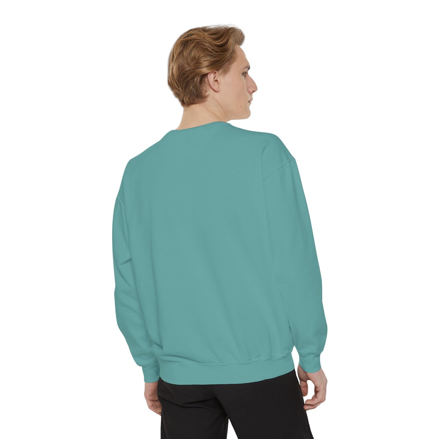 Funny Sweatshirt with Horror Movie Theme, Unisex Garment-Dyed Top, Perfect for Halloween, Gift for Movie Lovers, Cozy Casual Wear, [...]