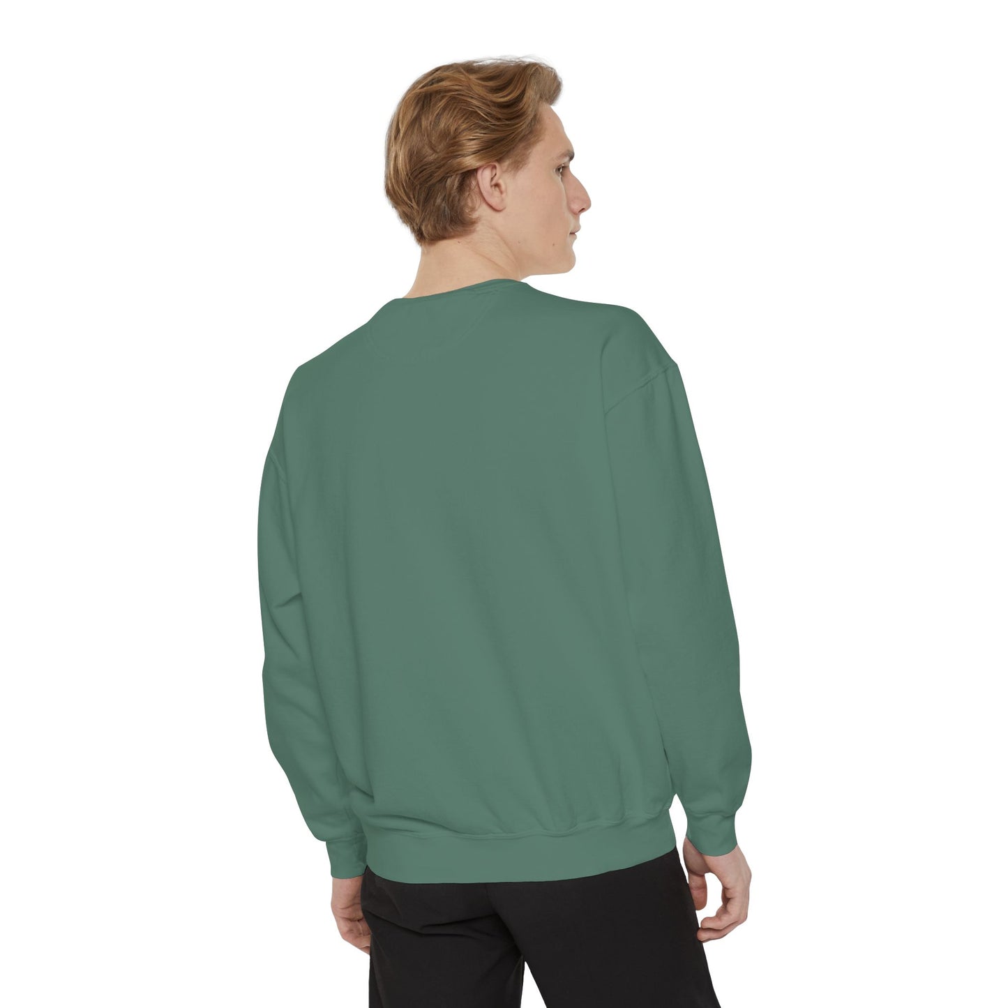 Funny Sweatshirt with Horror Movie Theme, Unisex Garment-Dyed Top, Perfect for Halloween, Gift for Movie Lovers, Cozy Casual Wear, [...]