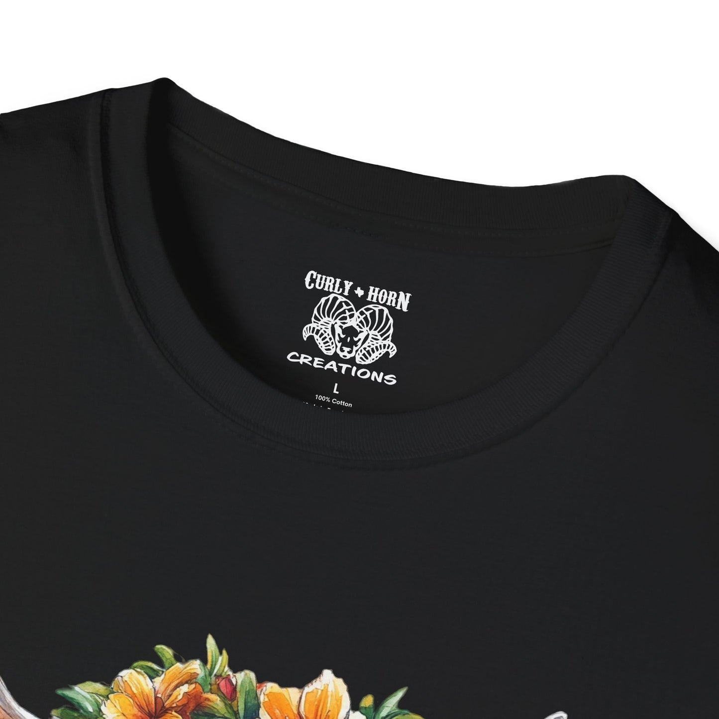 Tropical Cow T-Shirt, Summer Vibe Tee, Fun Graphic Shirt, Unisex Casual Wear, Perfect for Beach Parties, Gift for Cow Lovers